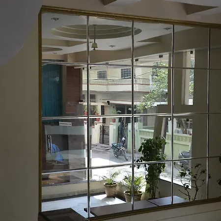 Hotel Ankur Palace-2